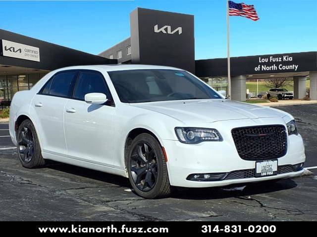 2022 Chrysler 300 300S RWD photo