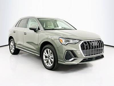 2023 Audi Q3 S line Premium AWD photo