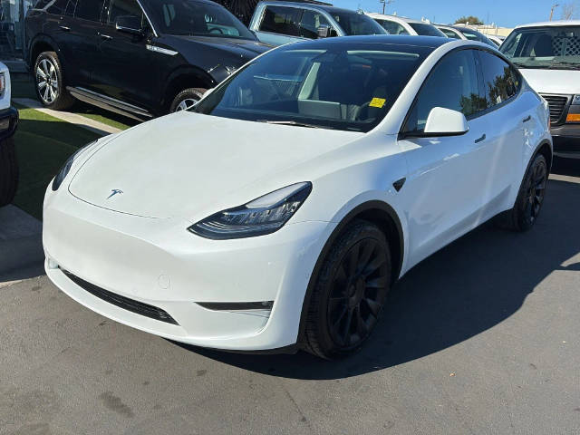 2022 Tesla Model Y Long Range AWD photo