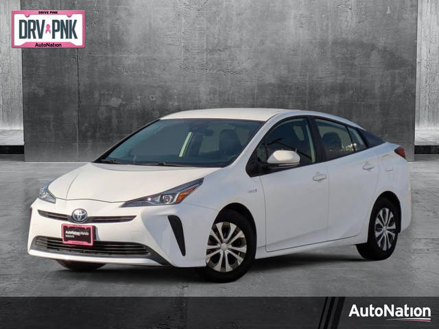 2019 Toyota Prius L Eco FWD photo