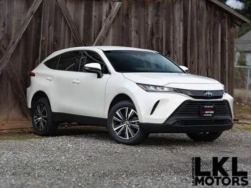 2022 Toyota Venza LE AWD photo