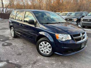 2017 Dodge Grand Caravan SE FWD photo