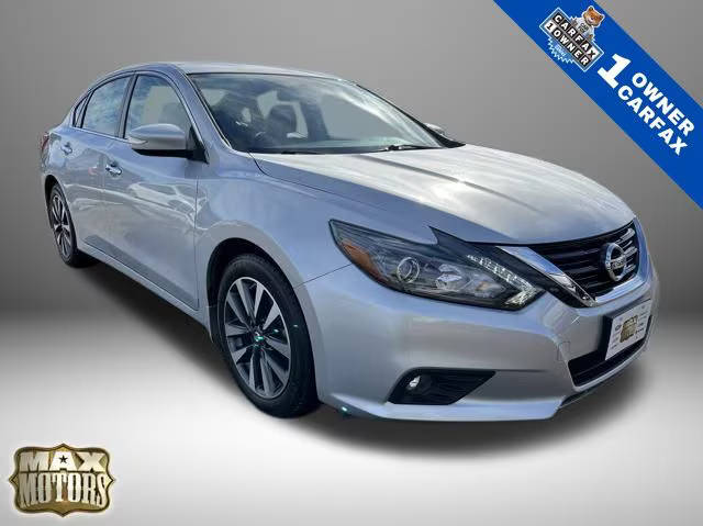 2017 Nissan Altima 2.5 SL FWD photo