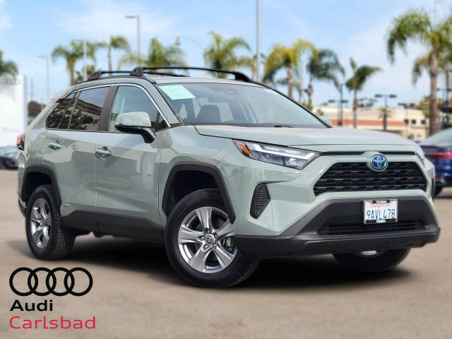 2022 Toyota RAV4 Hybrid XLE AWD photo