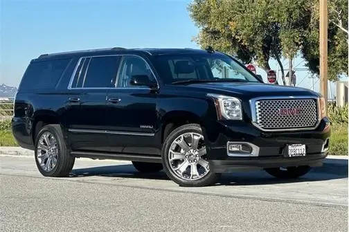 2016 GMC Yukon XL Denali 4WD photo