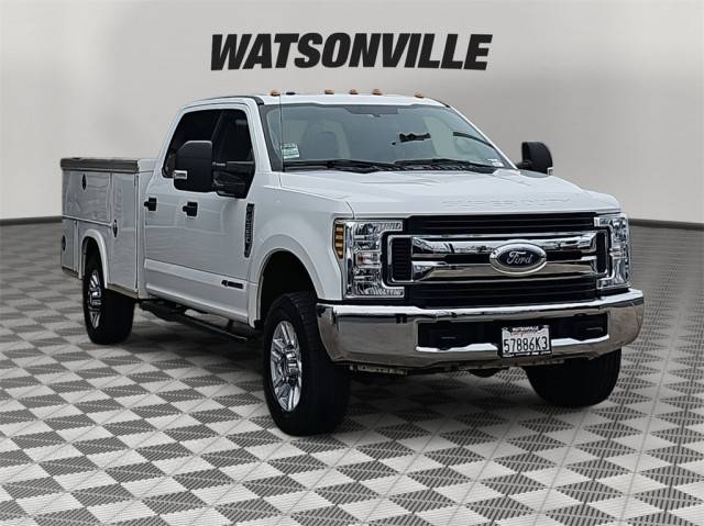 2019 Ford F-350 Super Duty XLT 4WD photo