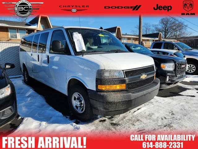 2021 Chevrolet Express LS RWD photo