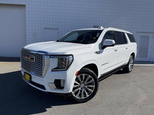 2023 GMC Yukon XL Denali 4WD photo