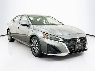 2023 Nissan Altima 2.5 SV FWD photo