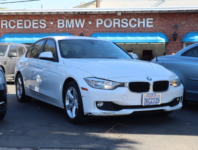 2015 BMW 3 Series 328i RWD photo