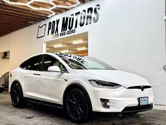 2020 Tesla Model X Long Range Plus AWD photo