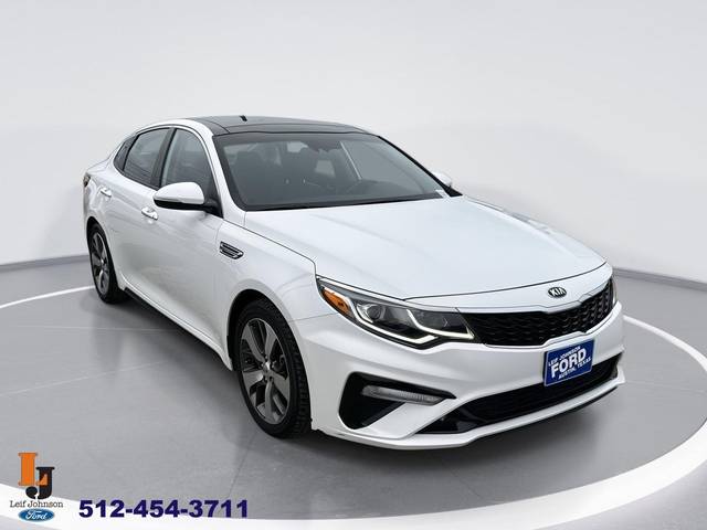 2019 Kia Optima S FWD photo