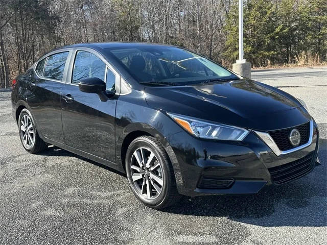 2021 Nissan Versa SV FWD photo