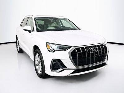 2023 Audi Q3 S line Premium AWD photo