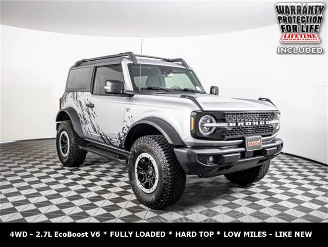 2022 Ford Bronco 2 Door Wildtrak 4WD photo