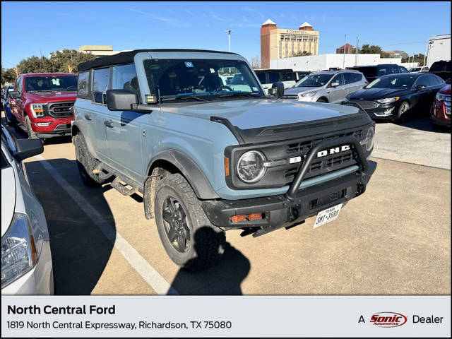 2023 Ford Bronco 4 Door Base 4WD photo