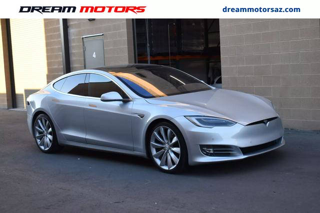 2016 Tesla Model S 90D AWD photo