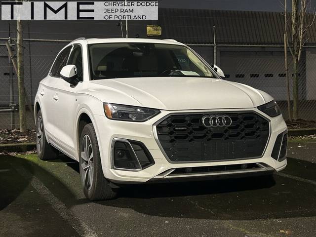 2023 Audi Q5 S line Premium Plus AWD photo