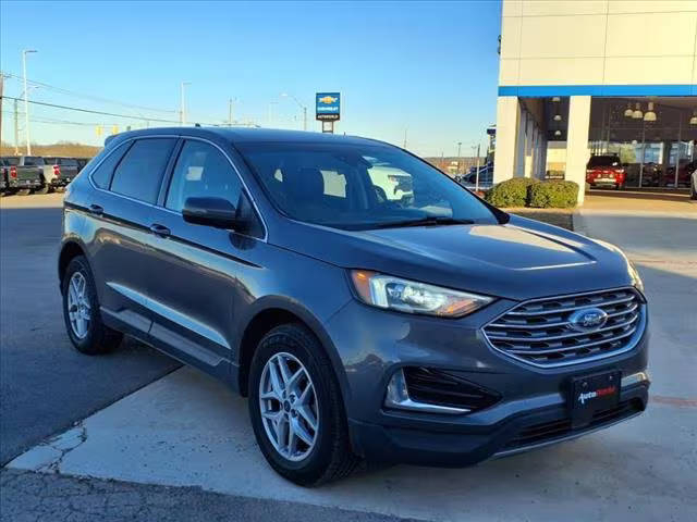 2022 Ford Edge SEL AWD photo