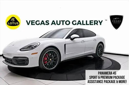 2023 Porsche Panamera 4S AWD photo