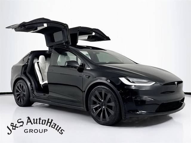 2022 Tesla Model X Plaid AWD photo