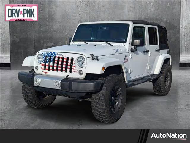 2015 Jeep Wrangler Unlimited Sahara 4WD photo