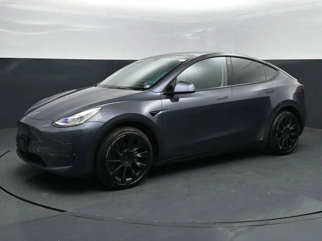 2022 Tesla Model Y Long Range AWD photo