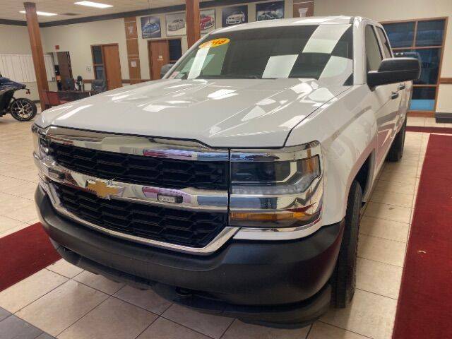 2018 Chevrolet Silverado 1500 Work Truck 4WD photo