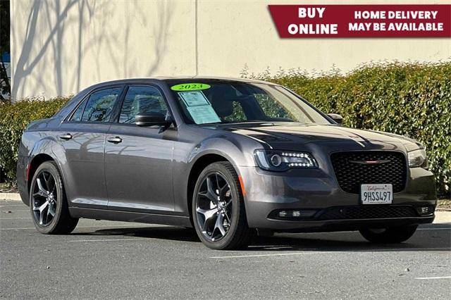 2023 Chrysler 300 300S RWD photo