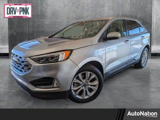 2022 Ford Edge Titanium AWD photo