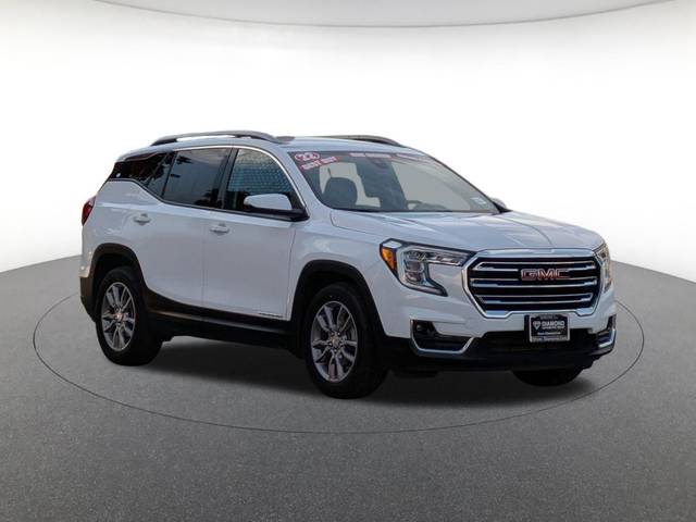 2022 GMC Terrain SLT FWD photo