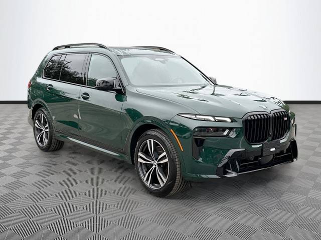 2023 BMW X7 M60i AWD photo