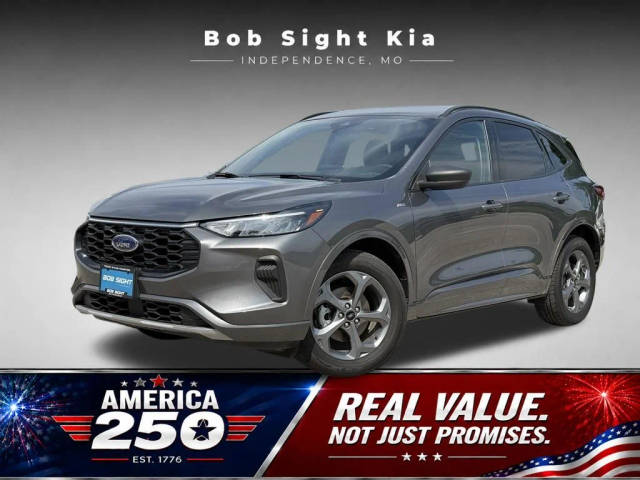 2023 Ford Escape ST-Line AWD photo