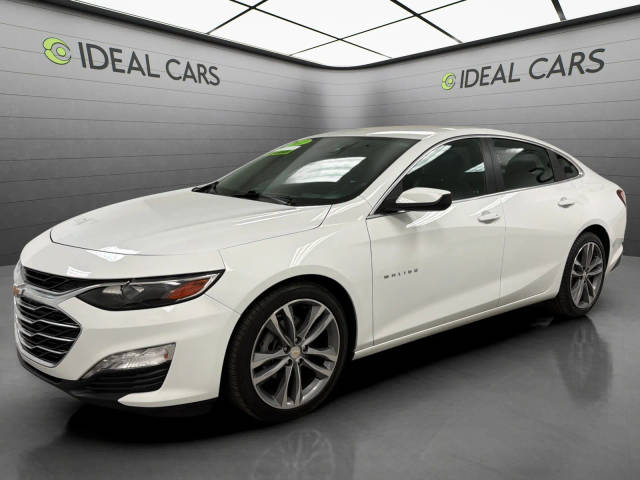 2022 Chevrolet Malibu LT FWD photo