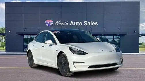 2020 Tesla Model 3 Standard Range RWD photo