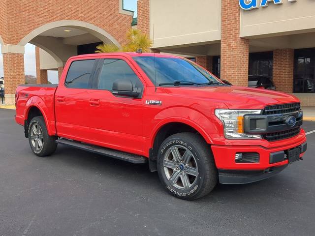 2019 Ford F-150 XLT 4WD photo