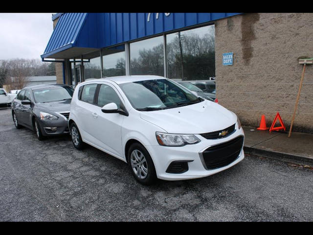 2019 Chevrolet Sonic LT FWD photo