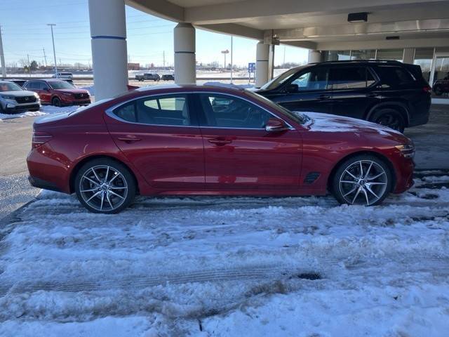 2023 Genesis G70 2.0T RWD photo