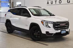 2023 GMC Terrain AT4 AWD photo