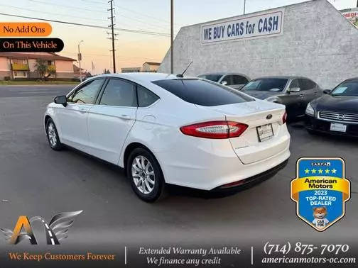 2015 Ford Fusion S FWD photo