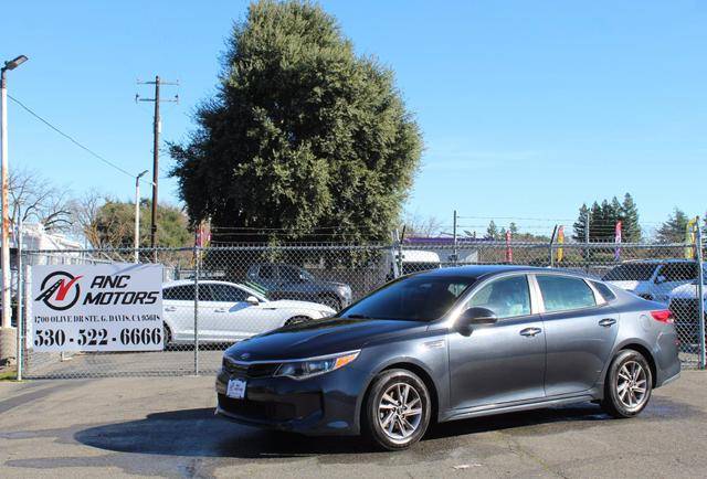 2020 Kia Optima LX FWD photo