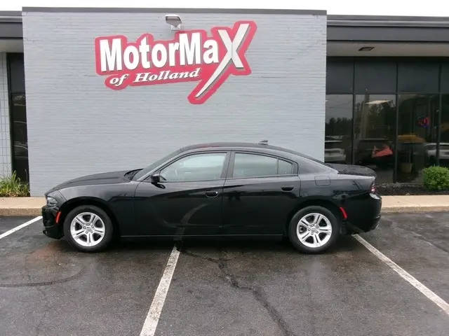 2023 Dodge Charger SXT RWD photo