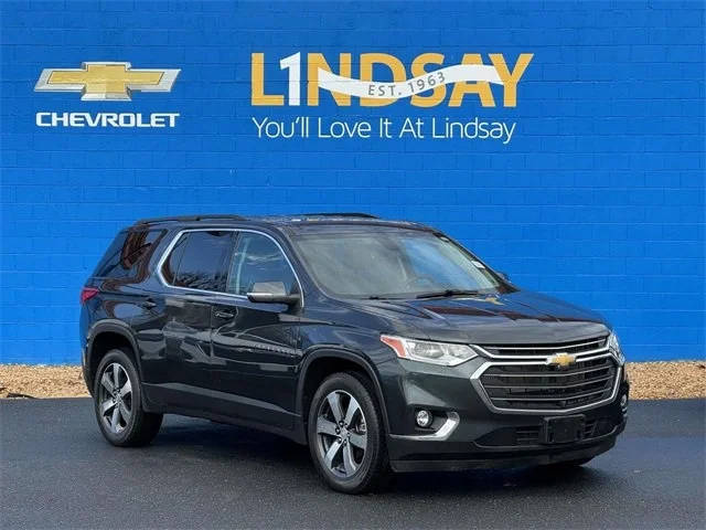 2021 Chevrolet Traverse LT Leather AWD photo