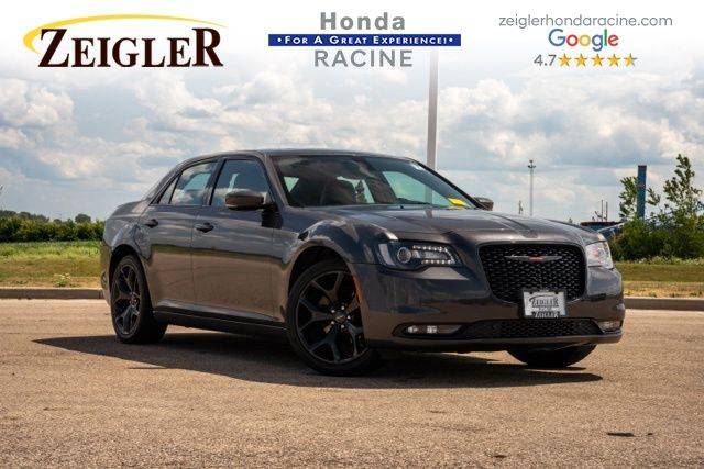 2023 Chrysler 300 300S RWD photo
