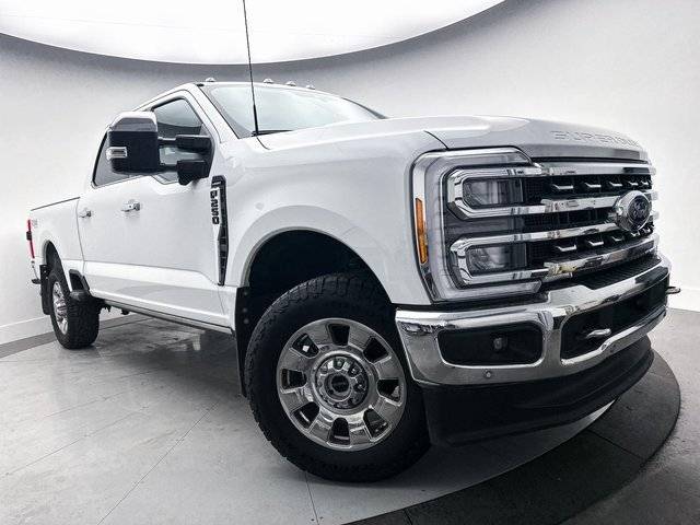 2023 Ford F-250 Super Duty LARIAT 4WD photo