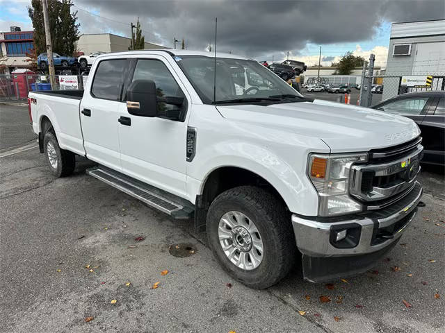 2022 Ford  XLT 4WD photo