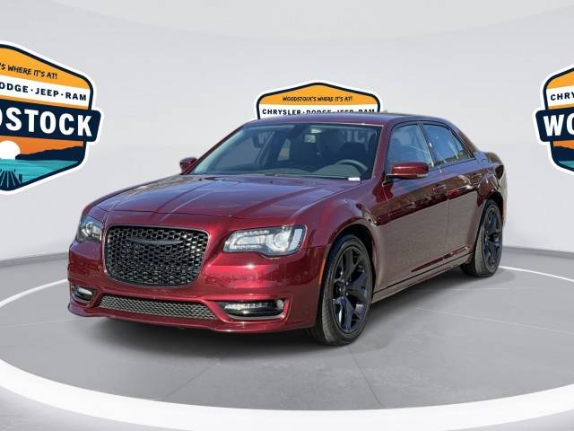 2022 Chrysler 300 Touring L RWD photo