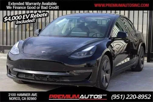 2022 Tesla Model 3  RWD photo