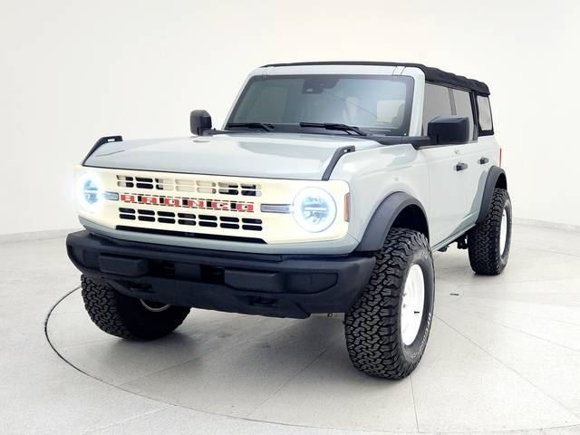 2022 Ford Bronco 4 Door Base 4WD photo