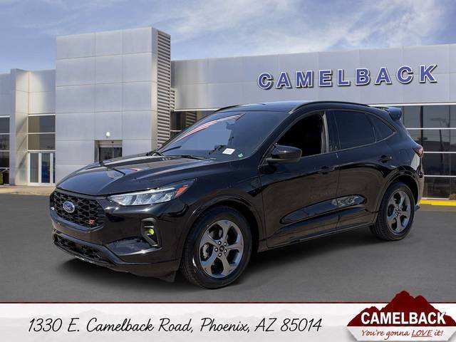 2023 Ford Escape ST-Line FWD photo